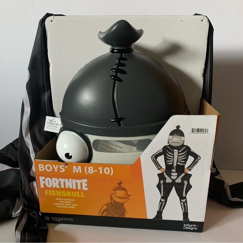 ❌FINAL PRICE❌NIB. FORTNITE Fishskull Youth Costume - Picture 3 of 5